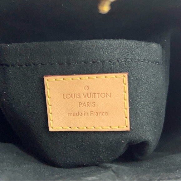Louis Vuitton Duffle Monogram bag - Picture 12 of 13
